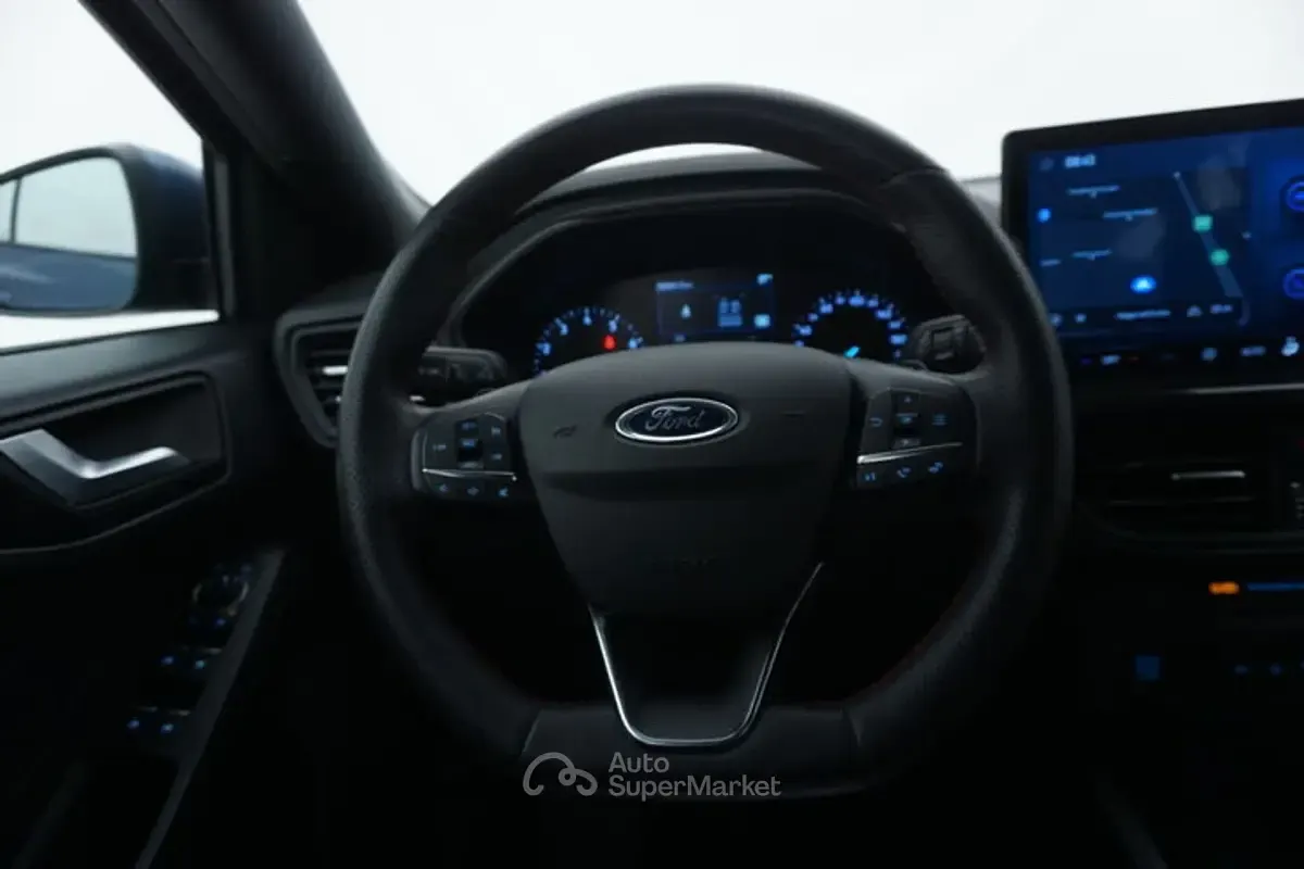 Begagnad Ford Focus 125 HK (91 kW) 2023 Blå Kombi