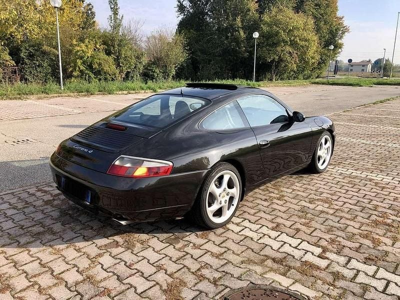 Usata Porsche 911 Carrera 4 300 CV (220 kW) 1999 Coupé