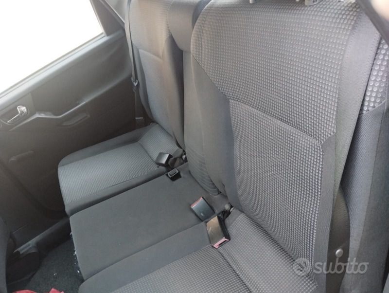 Usata Opel Meriva 75 CV (55 kW) 2009 Blu Monovolume