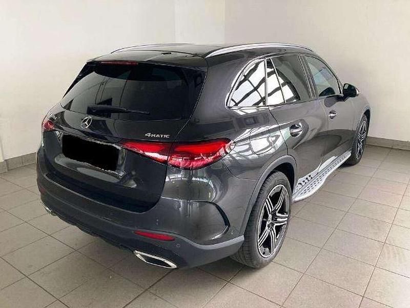 Usata Mercedes GLC220 AMG Line Premium Plus 197 CV (144 kW) 2023 Grigio SUV