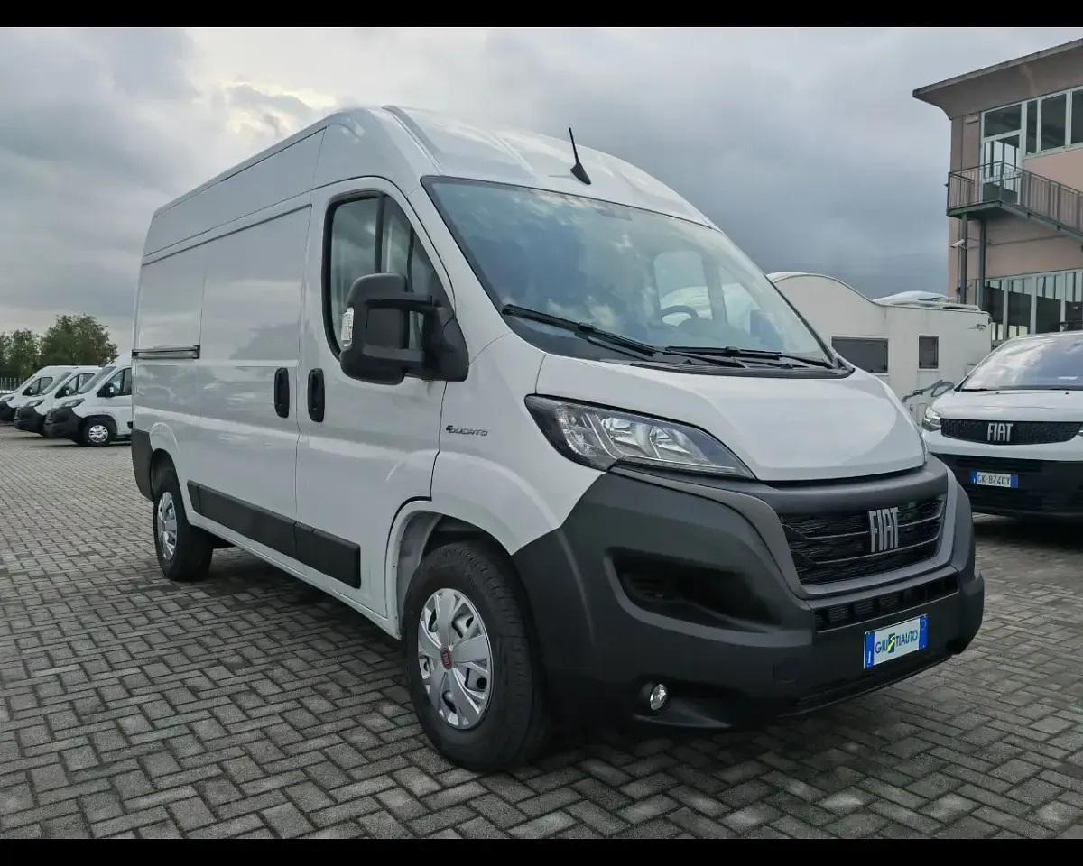 Usata Fiat E-Ducato 89 kW (122 CV) 2023 Bianco Furgone