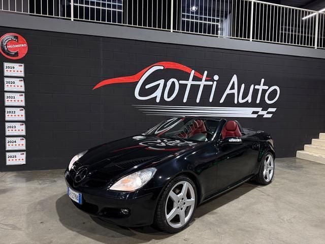 Usata Mercedes SLK280 AMG 231 CV (169 kW) 2008 Nero Cabrio