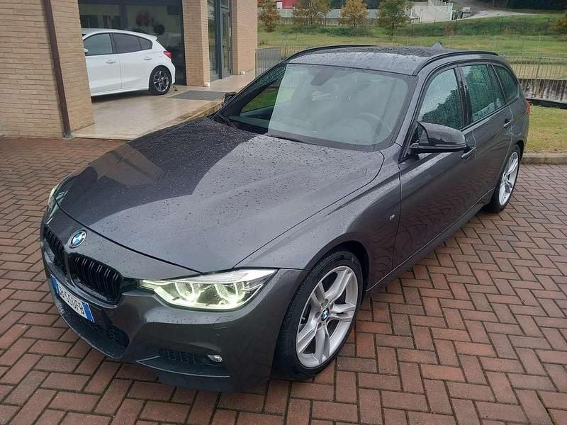 Grigio Usata 2018 BMW 320 M Sport Station wagon | 15.000 € (Ottimo prezzo) - Immagine 1/4