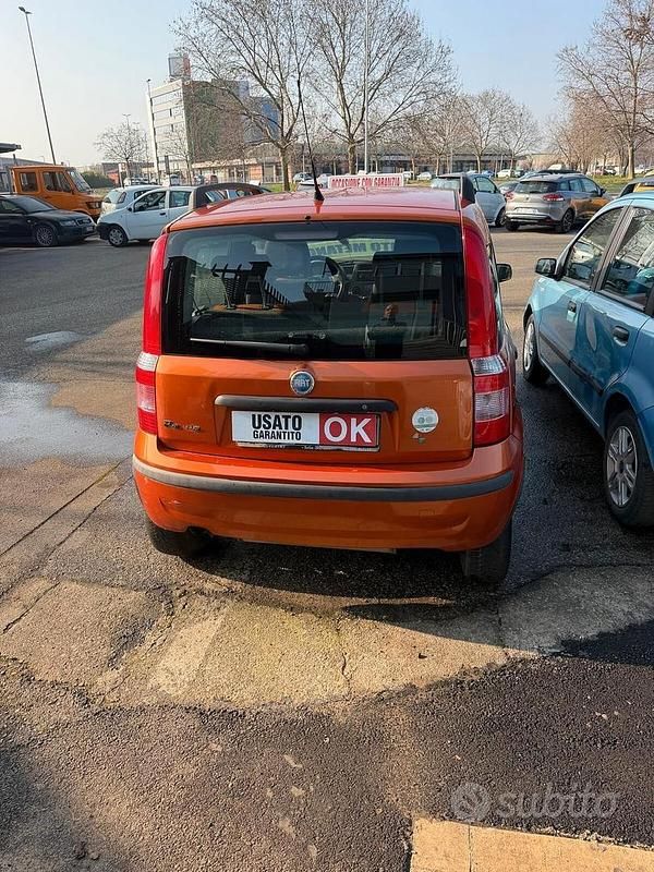 Usata Fiat Panda Dynamic 54 CV (39 kW) 2005 Arancione Utilitaria