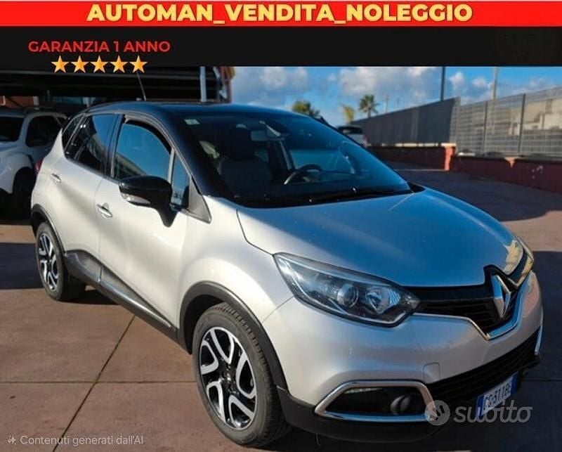 Usata Renault Captur Life 90 CV (66 kW) 2016 Grigio SUV