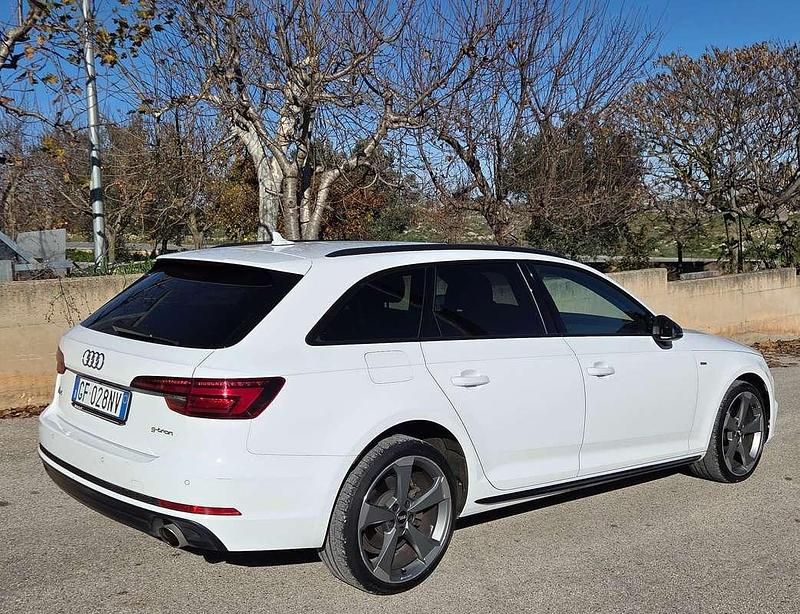 Usata Audi A4 S-Line 170 CV (125 kW) 2018 Bianco Station wagon