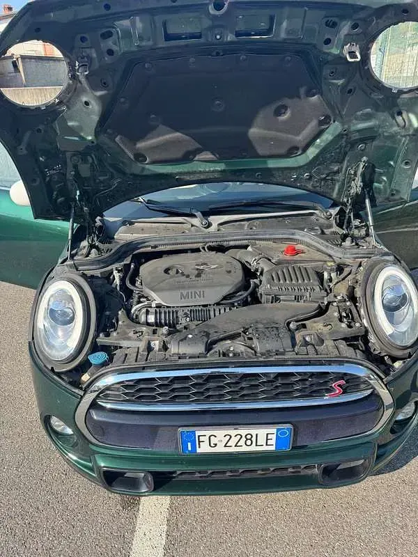 Usata Mini Cooper S 192 CV (141 kW) 2016 Verde Utilitaria