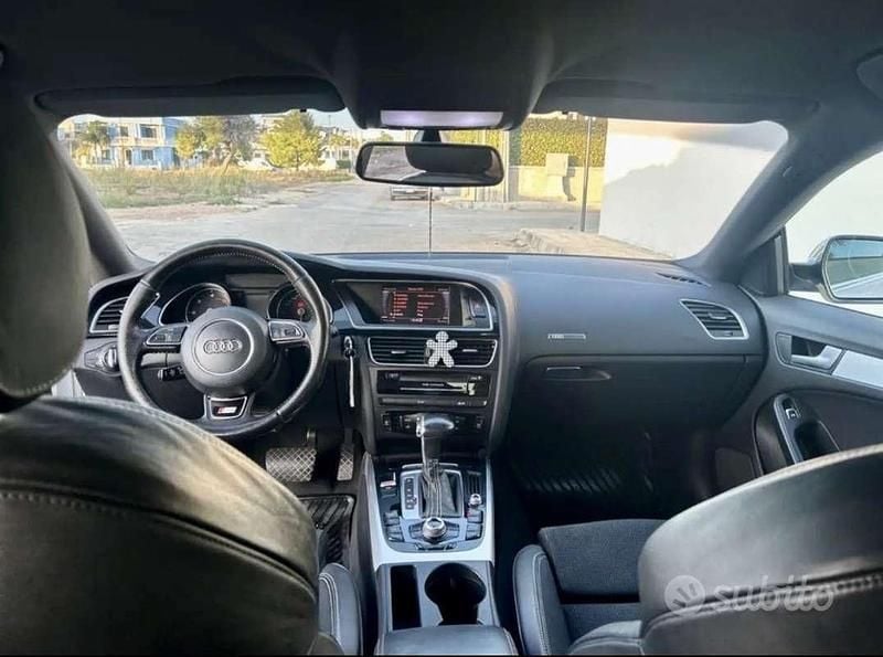 Usata Audi A5 Sportback Ambiente 177 CV (130 kW) 2013 Utilitaria