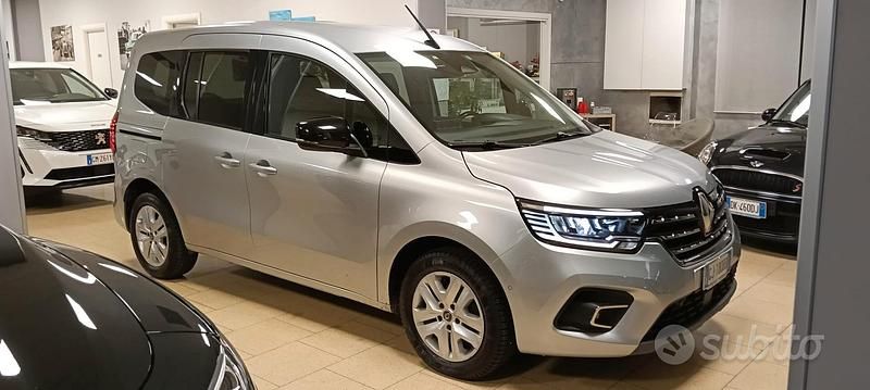 Usata Renault Kangoo Edition One 95 CV (69 kW) 2022 Grigio Monovolume