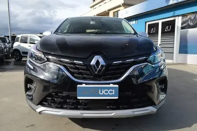 Usata Renault Captur Techno 91 CV (66 kW) 2024 Nero tetto grigio SUV