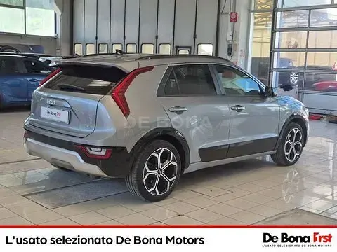 Usata Kia Niro Premium 140 CV (102 kW) 2023 Grigio SUV