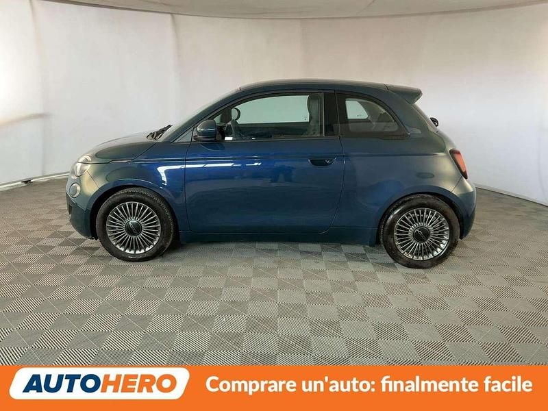 Usata Fiat 500e Icon 86 kW (118 CV) 2023 Blu/azzurro Utilitaria