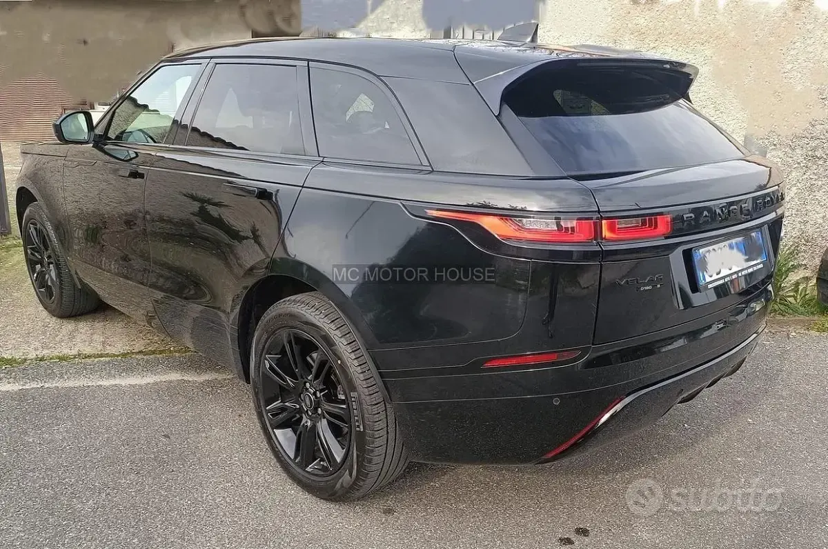 Usata Land Rover Range Rover Velar R-Dynamic 180 CV (132 kW) 2021 Nero SUV