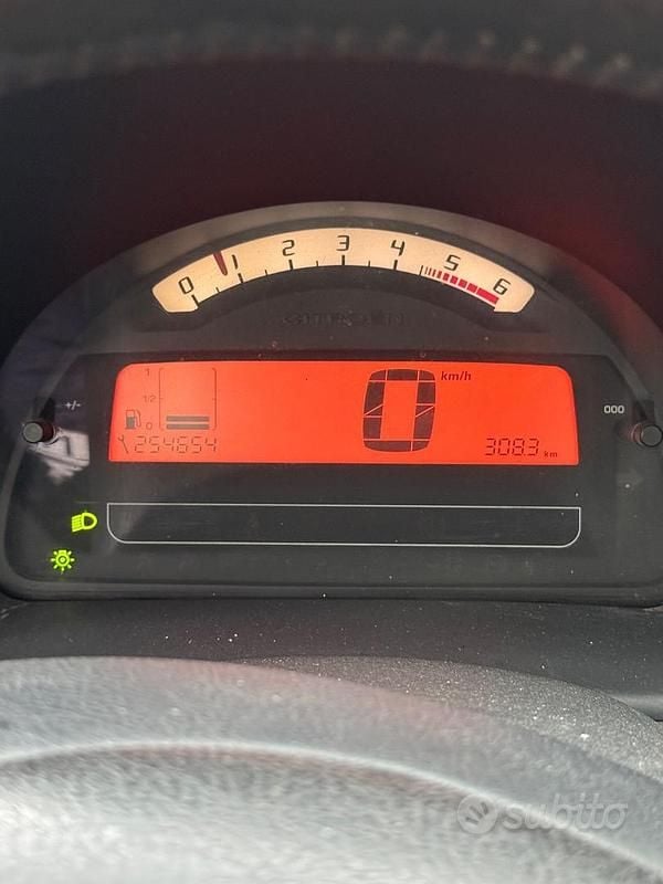 Usata Citroën C3 70 CV (51 kW) 2008 Grigio Utilitaria