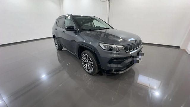 Usata Jeep Compass Summit 131 CV (96 kW) 2024 Antracite SUV