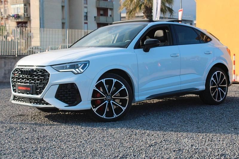Bianco Usata 2023 Audi Q3 SUV | 65.990 € - Immagine 1/4