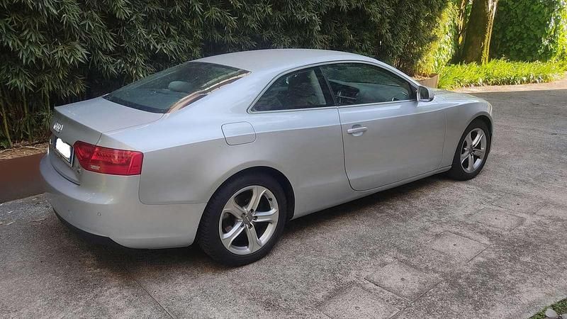 Usata Audi A5 Advanced 177 CV (130 kW) 2012 Argento Coupé