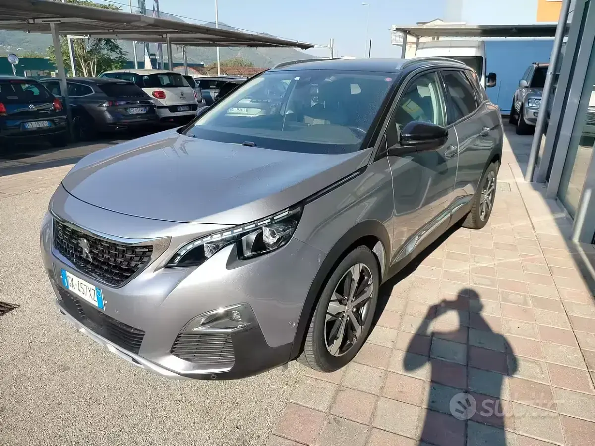 Usata Peugeot 3008 Allure 131 CV (96 kW) 2019 Grigio SUV