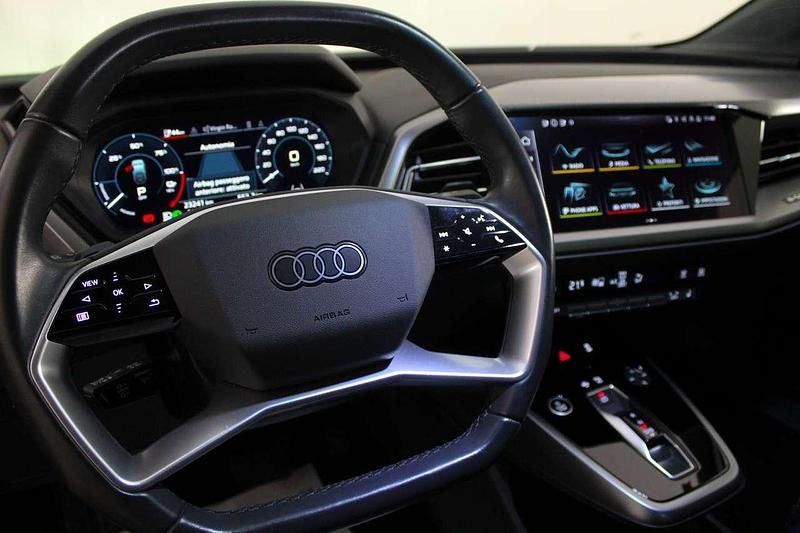Usata Audi Q4 Sportback e-tron S-Line 210 kW (286 CV) 2024 Grigio SUV