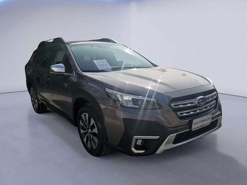 Nuova Subaru Outback Premium 169 CV (124 kW) 2026 Bronzo Furgone
