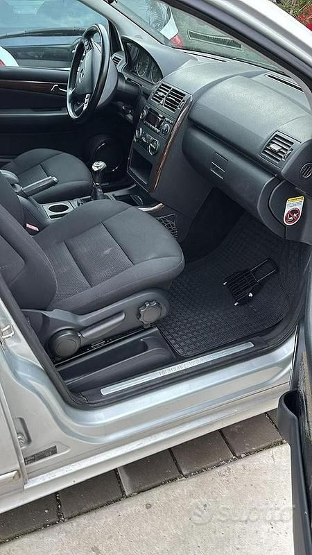 Usata Mercedes A150 95 CV (69 kW) 2005 Grigio Berlina