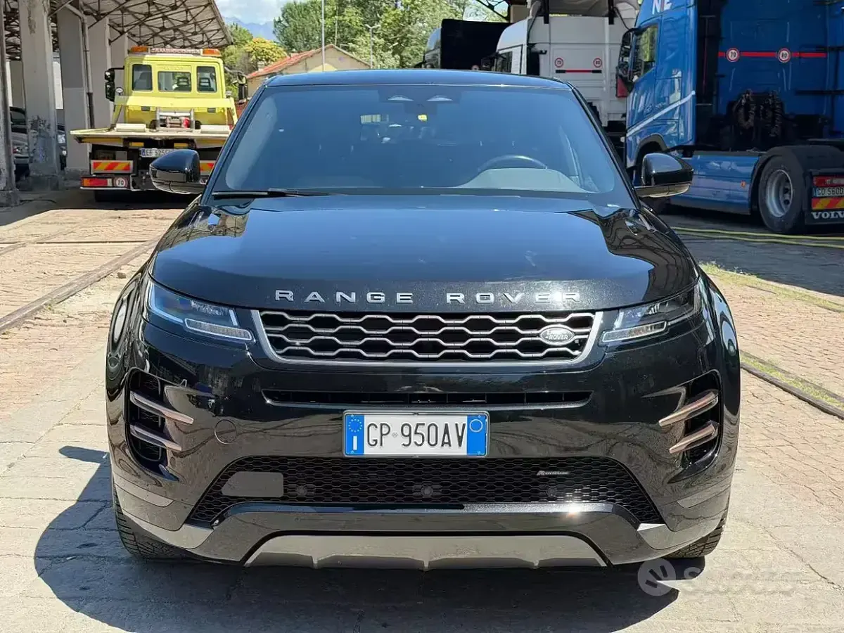 Usata Land Rover Range Rover evoque R-Dynamic 163 CV (119 kW) 2023 Nero SUV