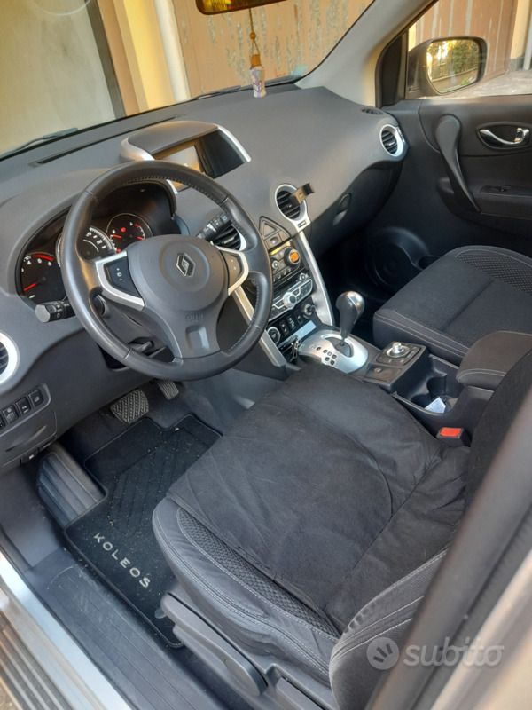 Usata Renault Koleos 150 CV (110 kW) 2014 Grigio SUV