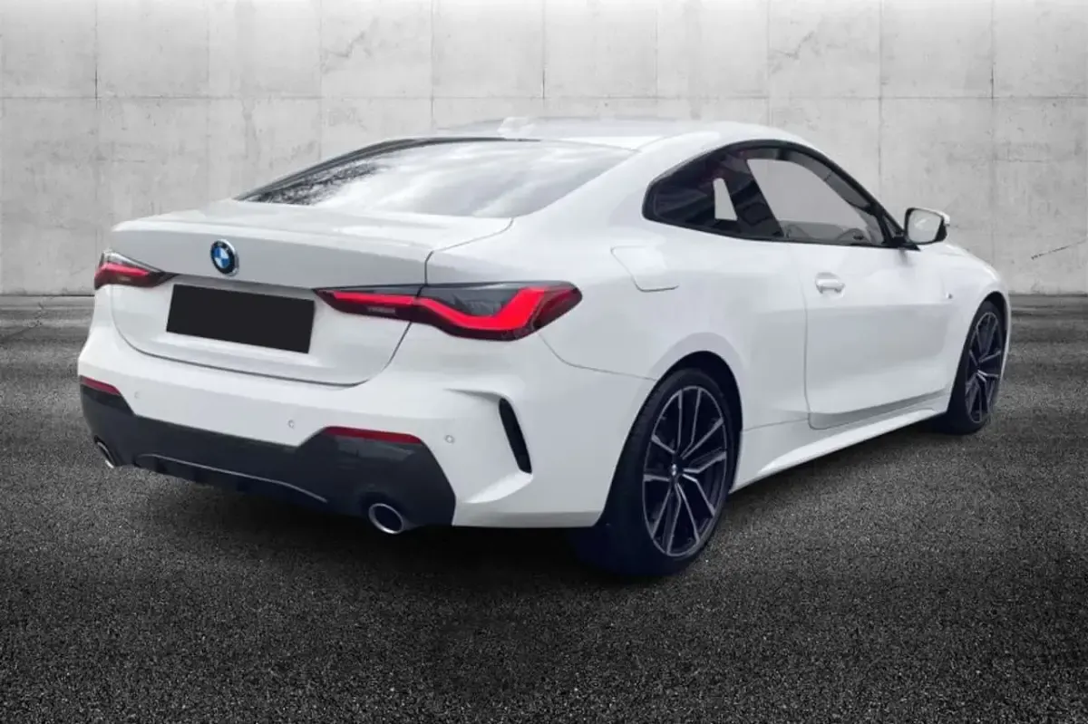 Usata BMW 420 M Sport 190 CV (139 kW) 2024 Bianco Coupé
