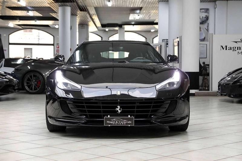 Usata Ferrari GTC4Lusso 689 CV (506 kW) 2017 Nero daytona Station wagon