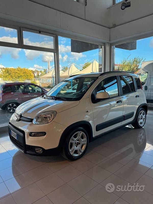 Usata Fiat Panda City Life 70 CV (51 kW) 2022 Bianco Utilitaria