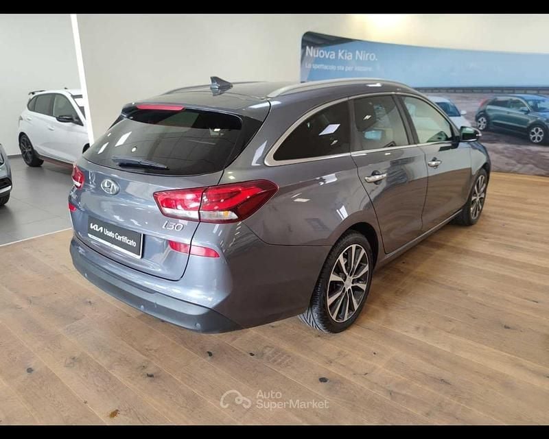 Usata Hyundai i30 Style 136 CV (100 kW) 2018 Grigio Station wagon