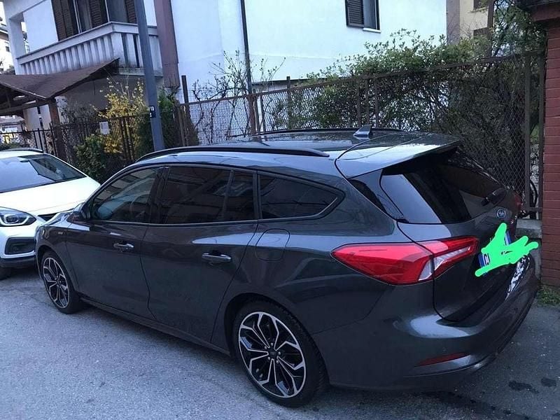 Usata Ford Focus ST-Line 125 CV (91 kW) 2021 Station wagon