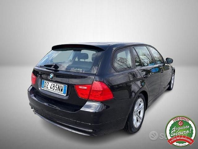 Usata BMW 320 177 CV (130 kW) 2009 Nero Station wagon
