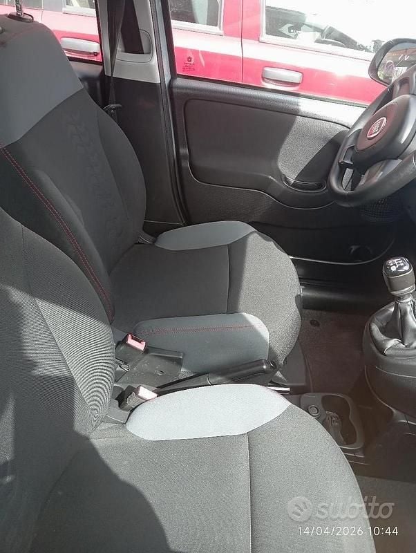 Usata Fiat Panda 69 CV (50 kW) 2020 Grigio Utilitaria