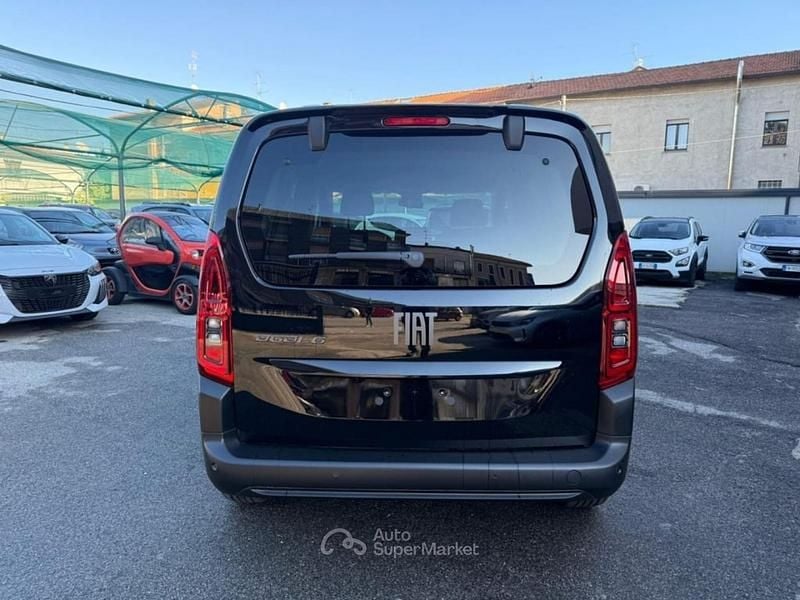 Nuova Fiat Doblò 102 CV (75 kW) 2025 Nero Monovolume