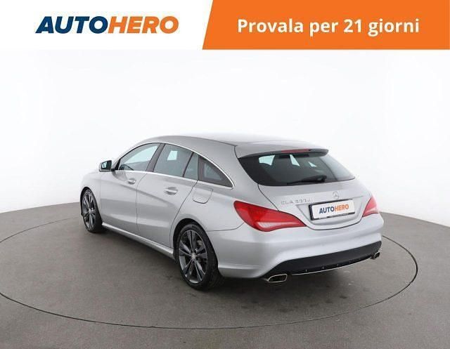 Usata Mercedes CLA200 135 CV (99 kW) 2016 Argento Station wagon