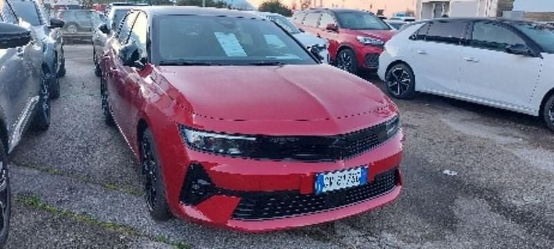 Usata Opel Astra GS Line 131 CV (96 kW) 2024 Grigio Berlina