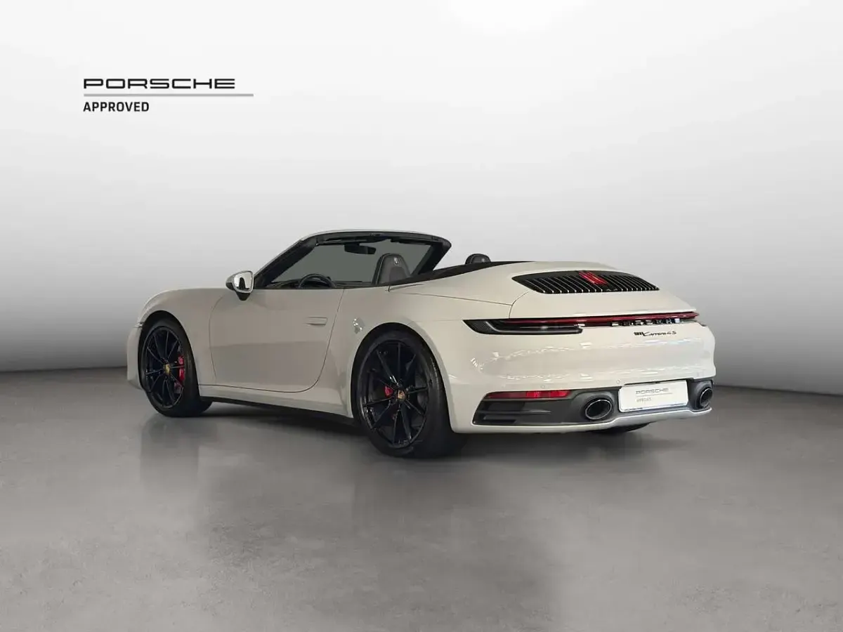 Usata Porsche 992 Sport 450 CV (330 kW) 2022 Gesso Cabrio