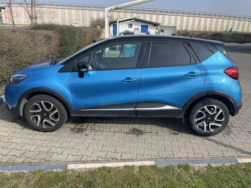 Usata Renault Captur Intens 90 CV (66 kW) 2015 Blu/azzurro SUV