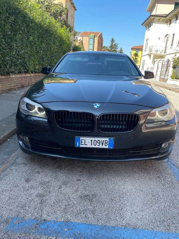 Usato 2012 BMW 530 3.0 Diesel 258 CV (17.000 €)