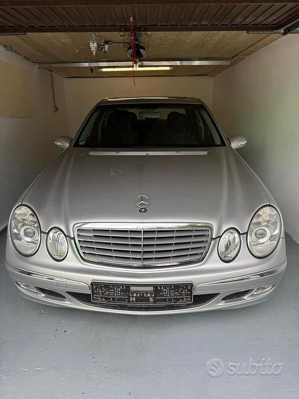 Occasion Mercedes E240 177 ch (130 kW) 2002 Gris Berline