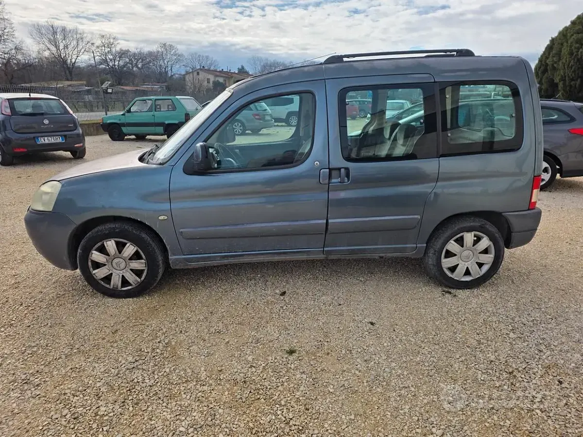 Usata Citroën e-Berlingo 109 CV (80 kW) 2008 Bluazzurro Monovolume