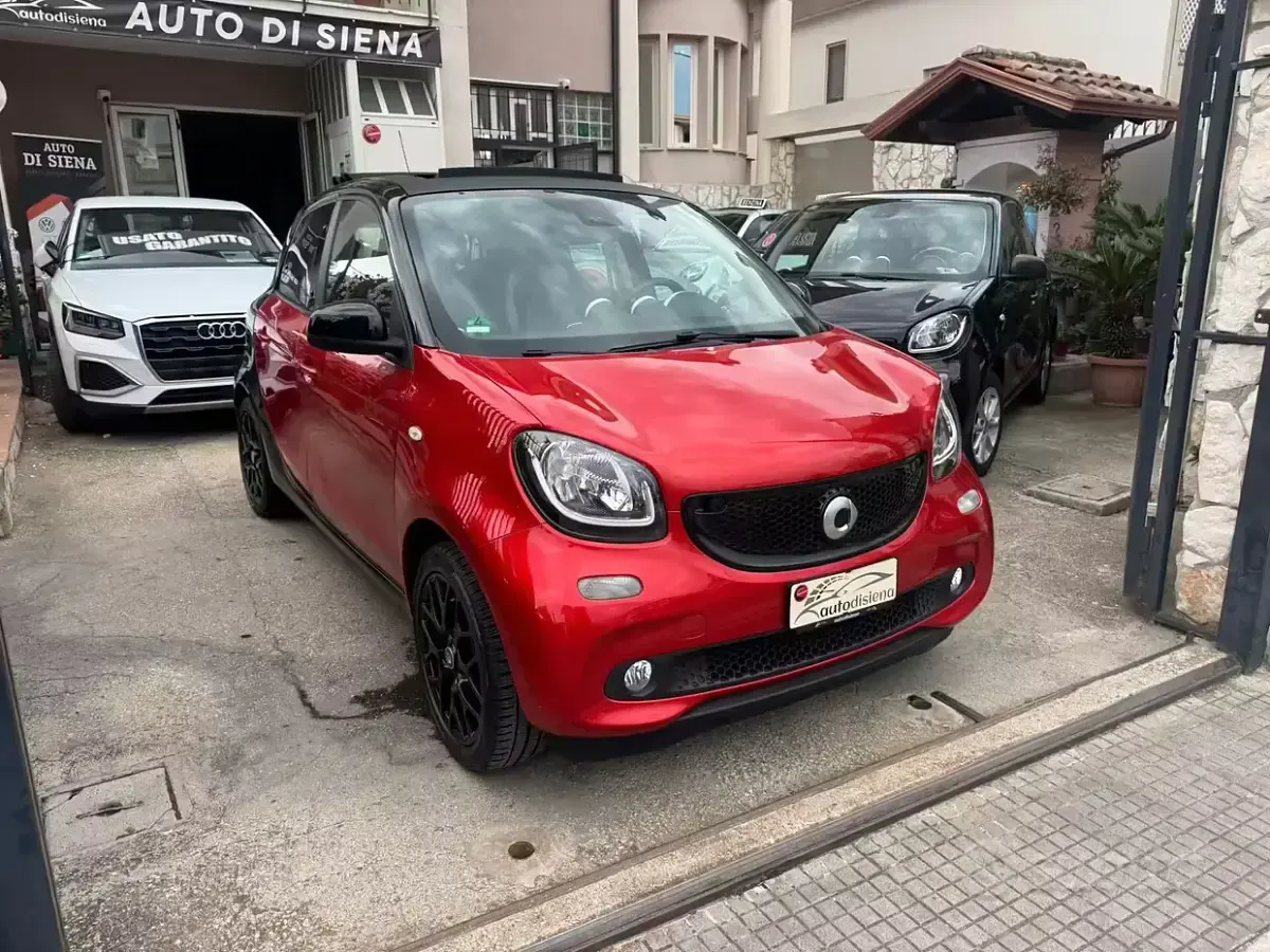 Usata Smart ForFour Prime 71 CV (52 kW) 2016 Rosso Utilitaria