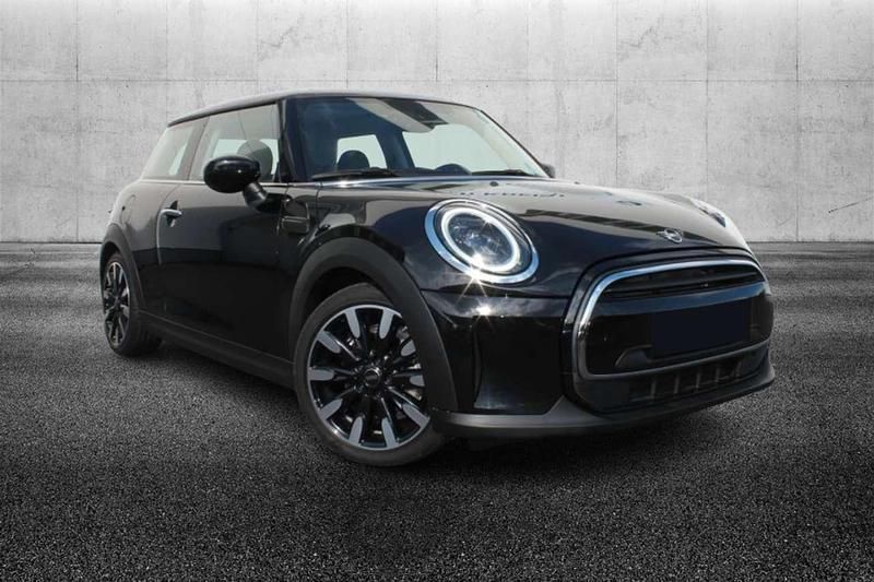 Usata Mini ONE Classic 102 CV (75 kW) 2022 Nero Utilitaria