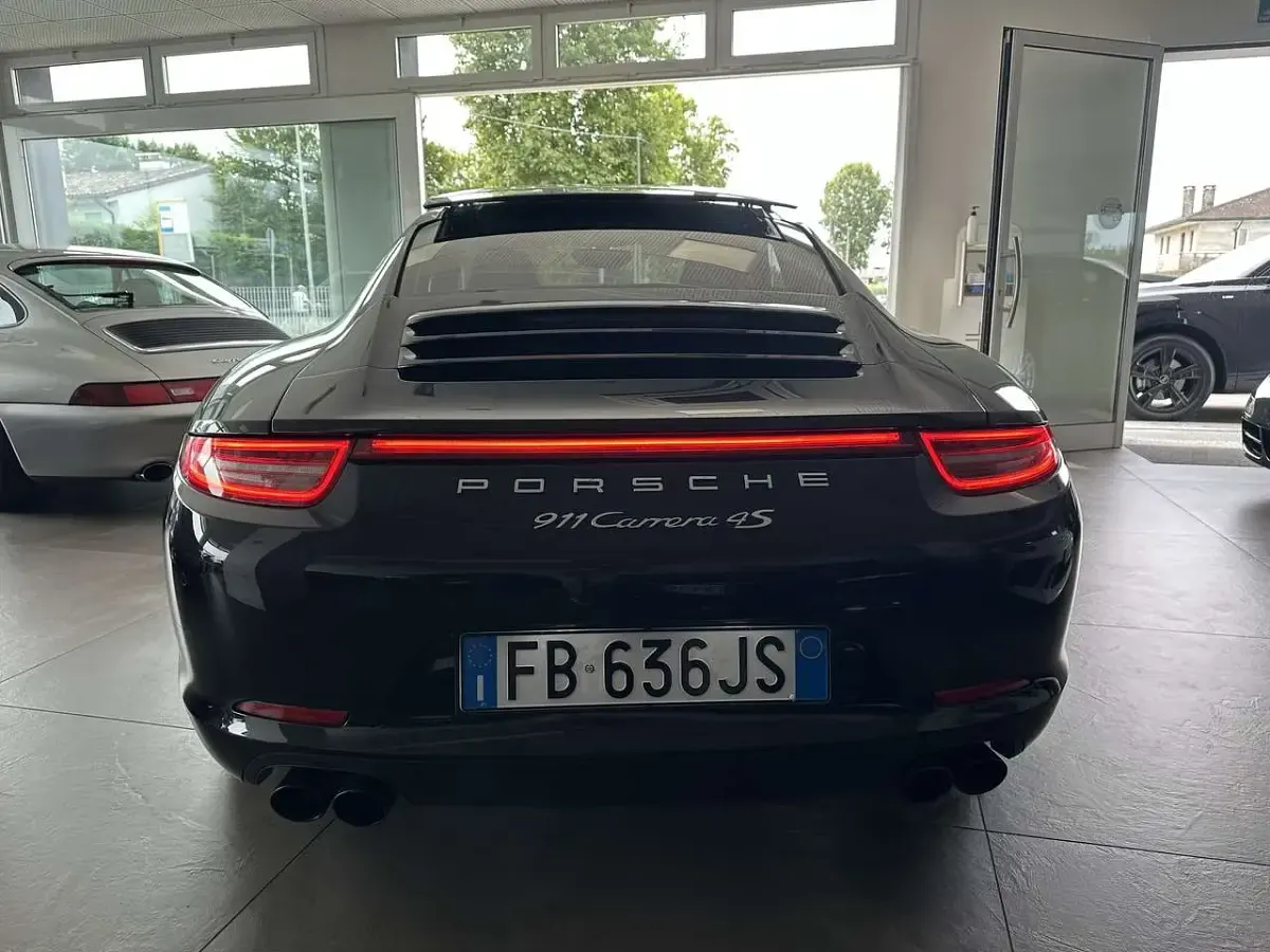 Usata Porsche 911 Carrera 4S 400 CV (294 kW) 2013 Nero met. Coupé