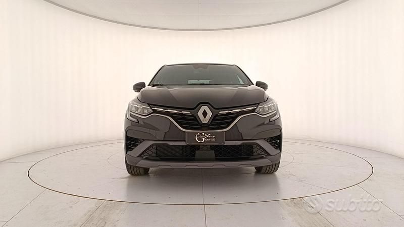Usata Renault Captur Evolution 145 CV (106 kW) 2022 Nero SUV