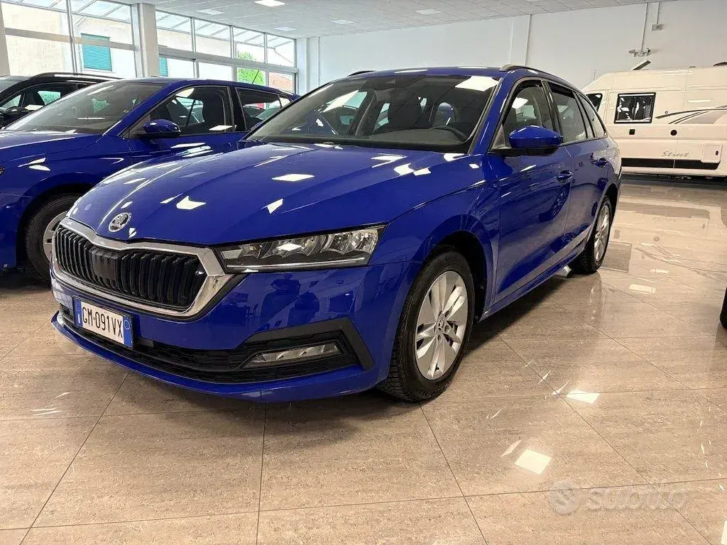 Usata Skoda Octavia Ambition 110 CV (80 kW) 2023 Bluazzurro Station wagon