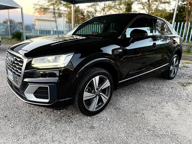 Usata Audi Q2 Business 116 CV (85 kW) 2017 Nero SUV