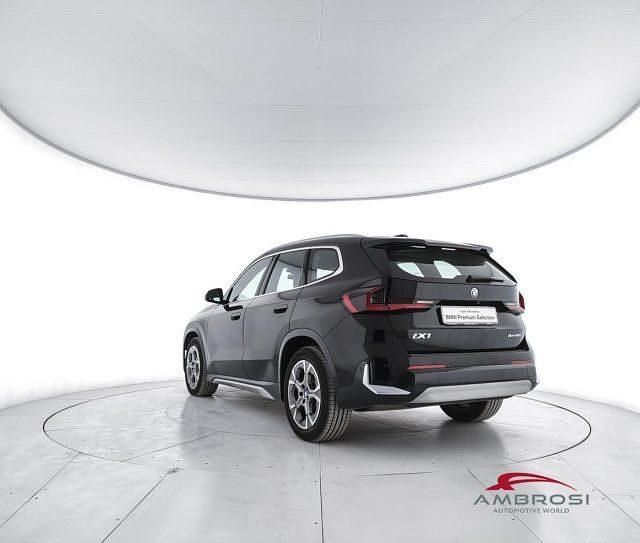 Usata BMW iX1 xLine 67 kW (92 CV) 2024 Nero SUV