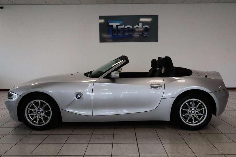Usata BMW Z4 170 CV (125 kW) 2005 Grigio Cabrio